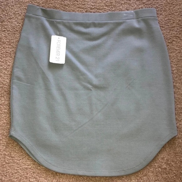 Classic Blue Skirt - Picture 2 of 4